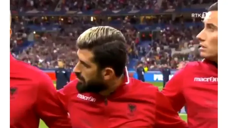 La confunsión reinó en el momento en la selección albana.