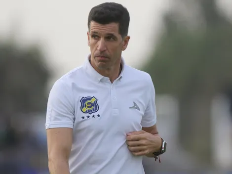 Baja en Everton: Gustavo Díaz no dirigirá ante Colo Colo