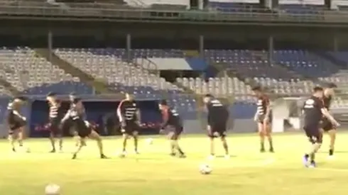 Chile practicó en el césped del estadio Francisco Morazán