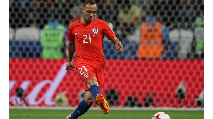 Marcelo Díaz: "No sé si me aguanten los ojos para ver a Chile, es muy tarde"