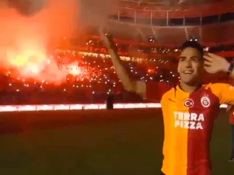 La espectacular firma de contrato de Falcao en estadio del Galatasaray