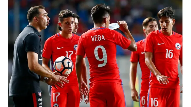 Hernán Caputto revela seguir en contacto con la Roja Sub 17: "Nos mandamos mensajes cada vez que nos pasa algo"