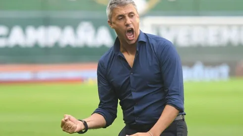 Primer revés para Hernán Crespo como entrenador: Fue despedido de Banfield