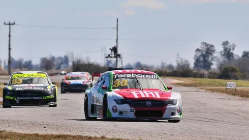 Benjamín Hites viaja a Estados Unidos a competir en la Ferrari Challenge
