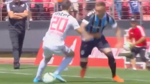 "¡Olé!": el tremendo caño de Everton a JuanFran en Brasil