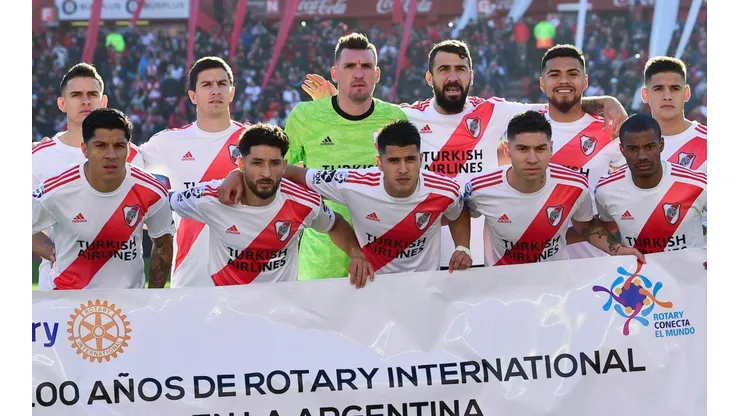 Paulo Díaz posa orgulloso en el primer Superclásico de su carrera