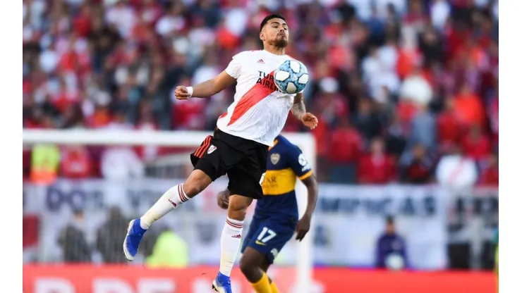 Paulo Díaz aprueba en su primer Superclásico argentino: "Se bancó bien el mano a mano" (Foto: Getty Images)