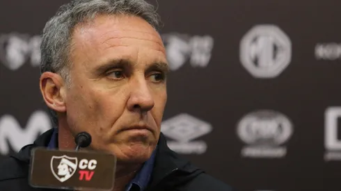 Espina respaldó a Mario Salas.