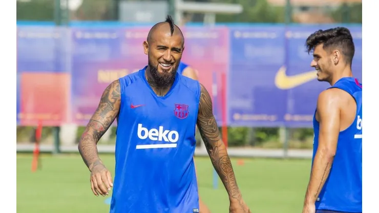 Arturo Vidal ingresó al minuto 82 del empate 2-2 entre Osasuna y Barcelona este domingo