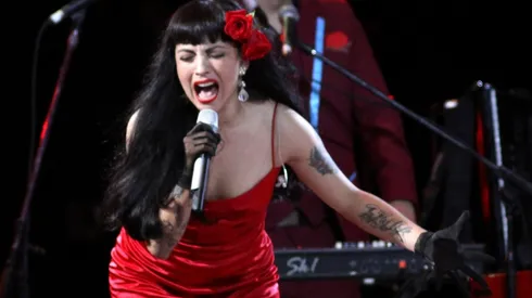 Mon Lafete rompiendo el escenario de la Quinta Vergara en 2017. Volverá en 2020.