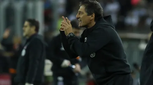 Mario Salas en el partido de Colo Colo ante Cobresal.