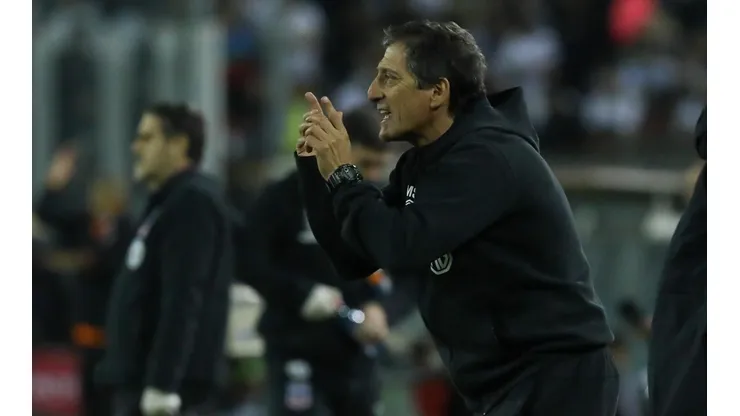Mario Salas en el partido de Colo Colo ante Cobresal.