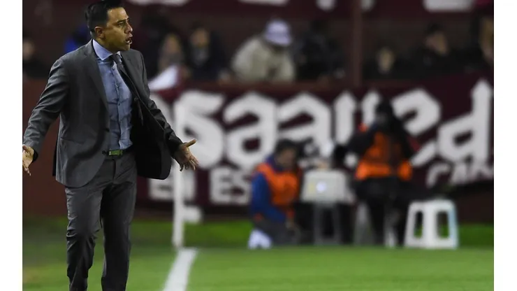 César Farías llevará las riendas de los altiplánicos.