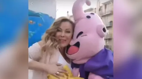 El momento del impasse entre Majin Boo y la alcaldesa.