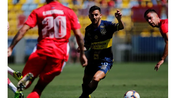 La Calera y Everton están en un bache de resultados.