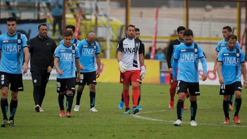 Deportes Iquique no ha podido distanciarse de la zona de descenso directo