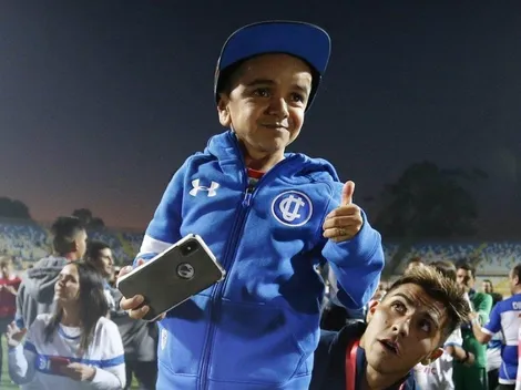 Miguelito marca un golazo de penal en Universidad Católica