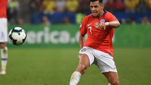 Alexis Sánchez vestirá nuevamente la camiseta de la selección.