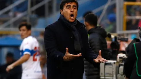 El DT de la UC esperaba más cruzados en la Roja.