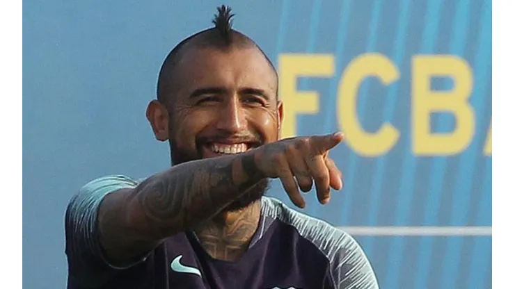 Arturo Vidal tiene hasta el próximo lunes para cambiar de equipo, pero los caminos se van cerrando