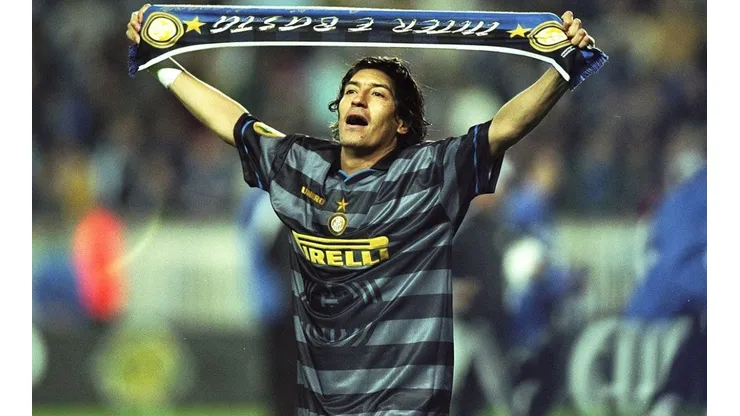 Iván Zamorano feliz con la llegada de Alexis al Inter