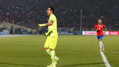 Roberto Navajas: "Para Claudio Bravo es muy importante volver a jugar por Chile"