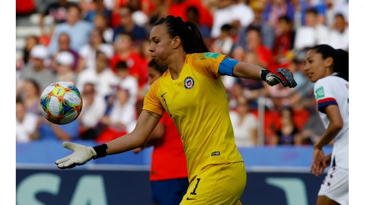 Tiane Endler lidera la nómina de la Roja Femenina en el cuadrangular amistoso de Brasil.