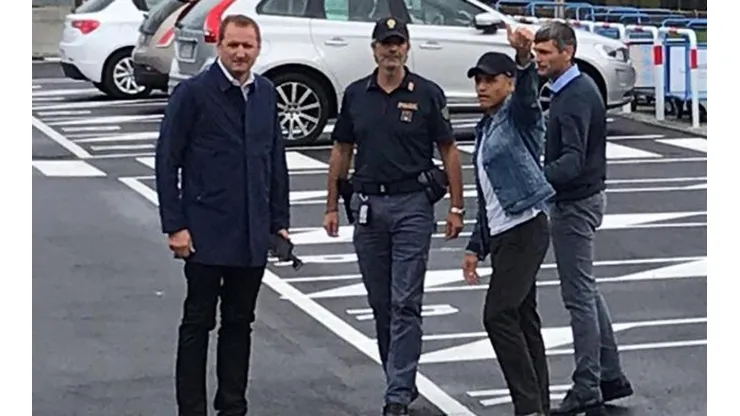 Alexis ya está en Milán.