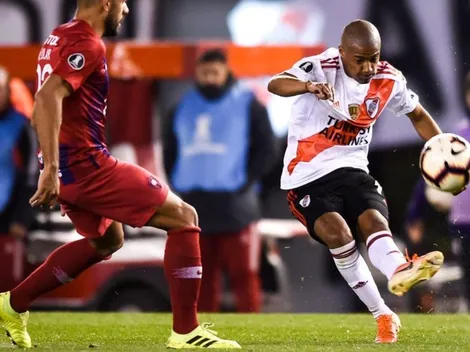 Jugador de River Plate es detenido en su llegada a Paraguay