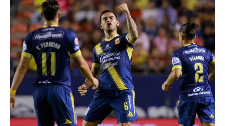 Vegas celebra su gol contra el San Luis.