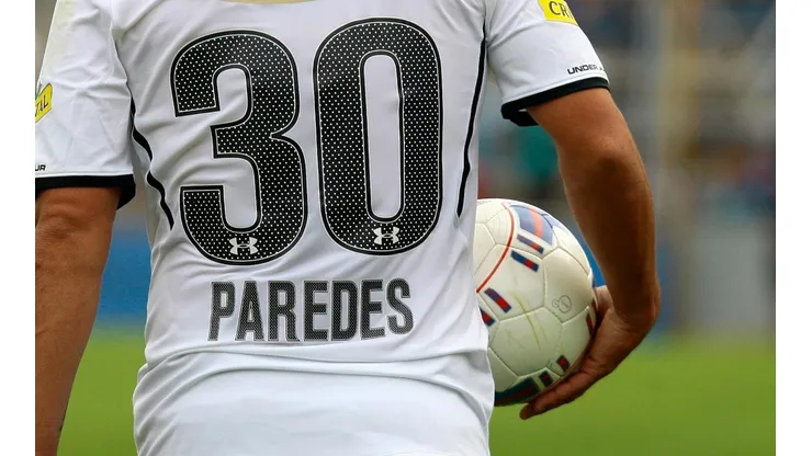 Esteban Paredes mantuvo la camiseta 30 después de ganar la trigésima estrella en el Cacique