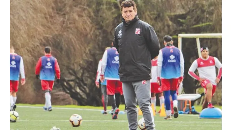 No pasaron agosto: Deportes Valdivia y Santiago Morning cambian DT