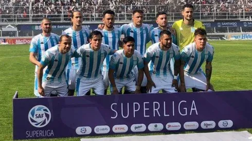 Con todos sus chilenos en cancha, Racing no levanta cabeza y consigue un pobre empate ante Central Córdoba (Foto: Twitter Racing)