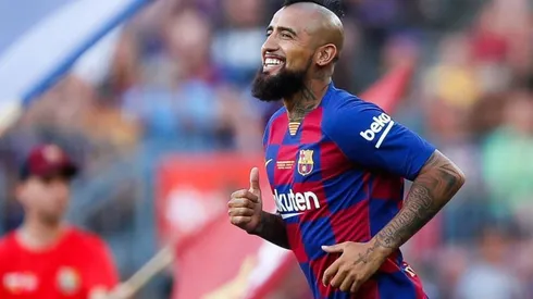 ¡Golazo! Vidal entra desde la banca y anota en la goleada del Barcelona