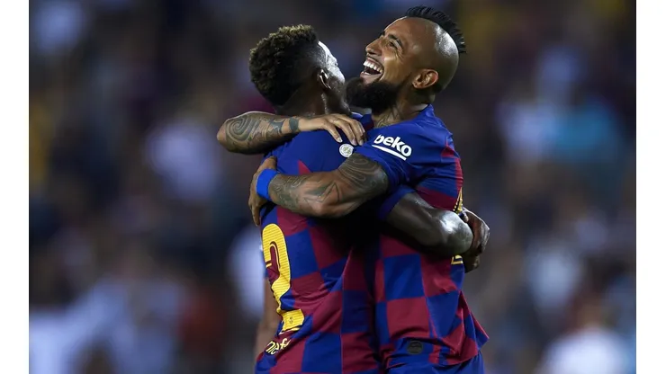 Vidal festeja en su regreso al Barça.
