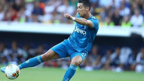 Cristiano Ronaldo se frustró por la acción anulada.