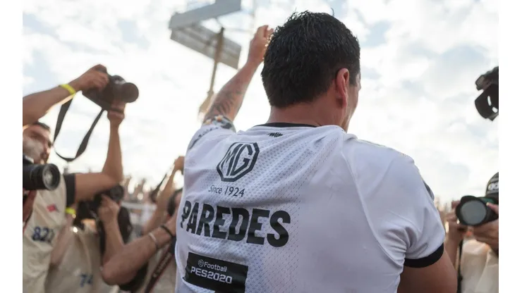El momento histórico de Esteban Paredes.