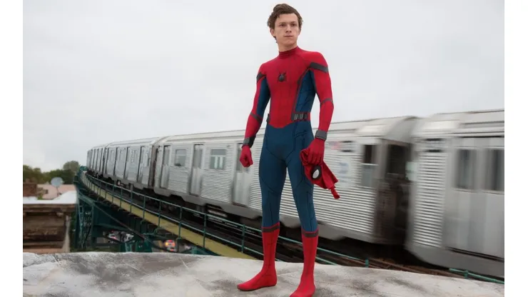 Tom Holland seguirá con Spider-Man, pero fuera del UCM.