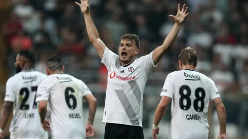 Medel fue titular nuevamente con Besiktas.