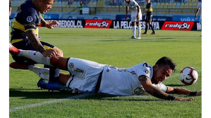Zaldivia sufrió un corte de ligamentos de la rodilla y se perderá el resto del año en Colo Colo