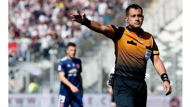 La ANFP designa a Julio Bascuñán como el árbitro para el clásico universitario (Foto: Agencia Uno)
