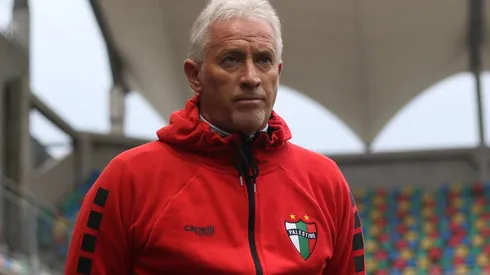 Ivo Basay y choque ante Colo Colo: "Sólo quiere hablar de fútbol"