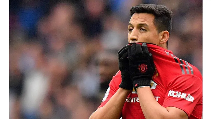 Alexis Sánchez disputó el que puede ser su último amistoso por Manchester United