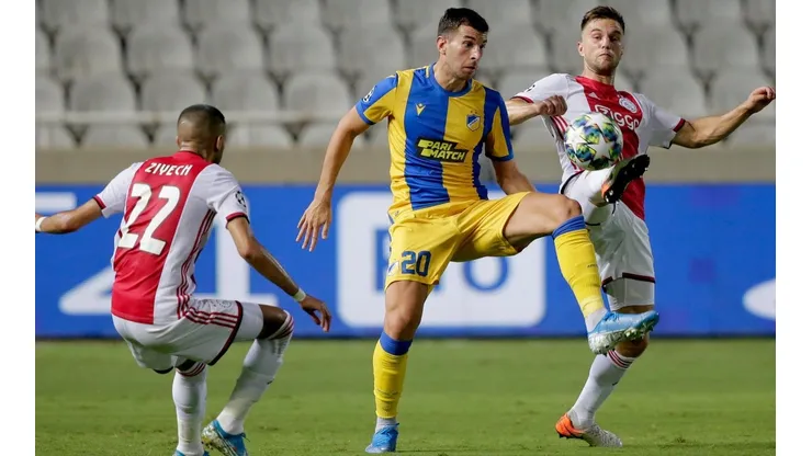Ajax aún no encuentra la contundencia en fase previa.