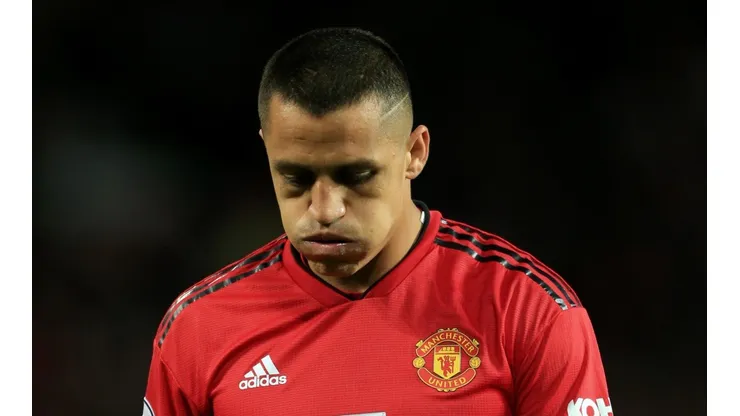 Alexis no la pasa bien en el United