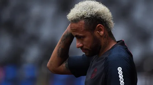 Neymar sigue firme con su salida del PSG.