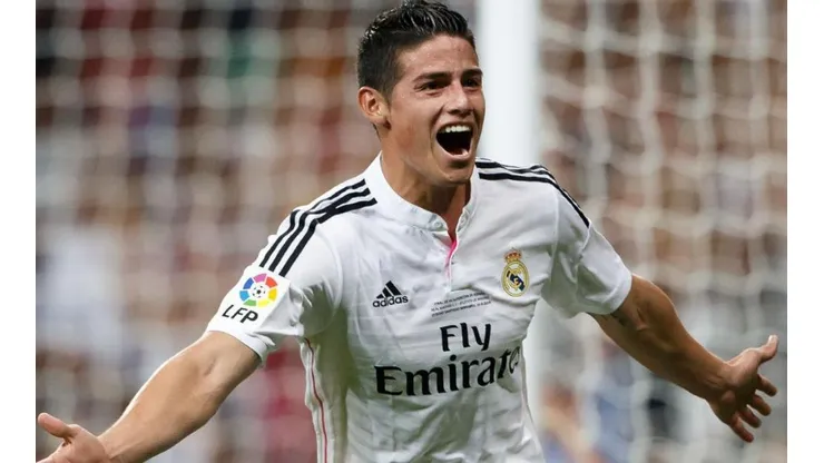 Nápoli aún sueña con contratar a James Rodríguez