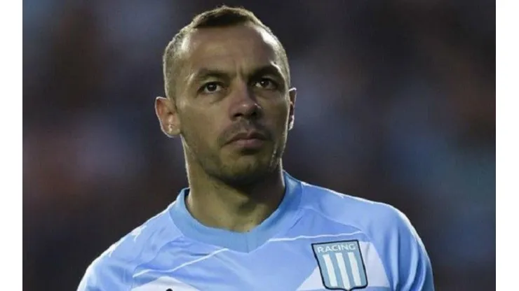 Carepato ofrece disculpas a los hinchas de Racing.