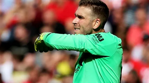 Adrián sigue dando de qué hablar con el Liverpool.