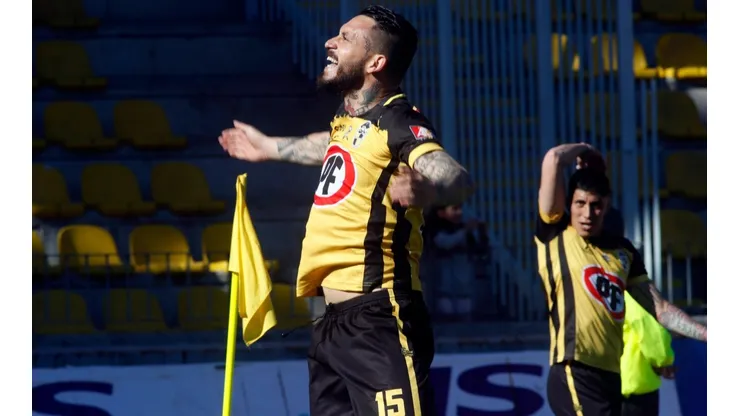 Mauricio Pinilla:"He trabajado duro para tener continuidad"